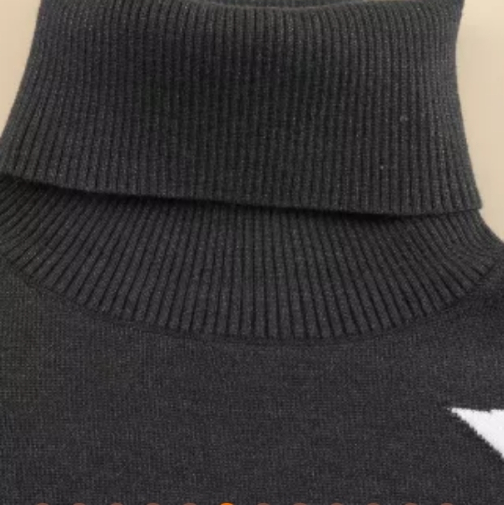 Priced $15 off today 2X left💥New boutique drop shoulder star turtleneck sweater - Picture 7 of 14